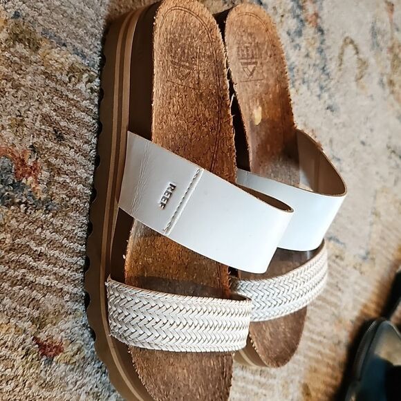 Reef Vista Platform Sandals Sz 8.5, Great Condition! - Picture 6 of 6
